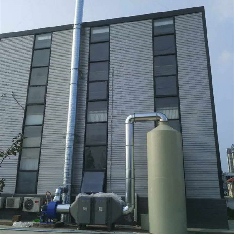    酸氣廢氣處理采用水噴淋塔+UV光解廢氣凈化組合來(lái)對(duì)廢氣進(jìn)行凈化，適合于連續(xù)和間歇排放廢氣的治理；